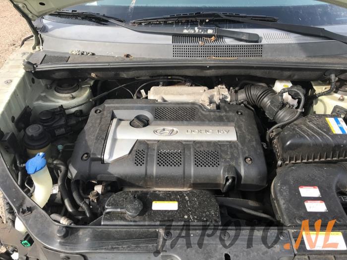 Hyundai Tucson 2.0 16V CVVT 4x2 Sloopvoertuig (2007, Grijs)