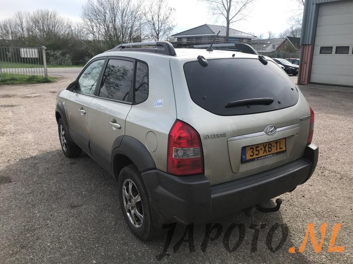 Hyundai Tucson 2.0 16V CVVT 4x2 Sloopvoertuig (2007, Grijs)