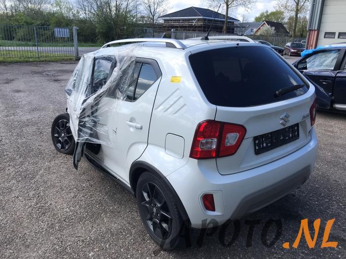 Suzuki Ignis 1.2 Dual Jet 16V Smart Hybrid Sloopvoertuig (2021, Wit)