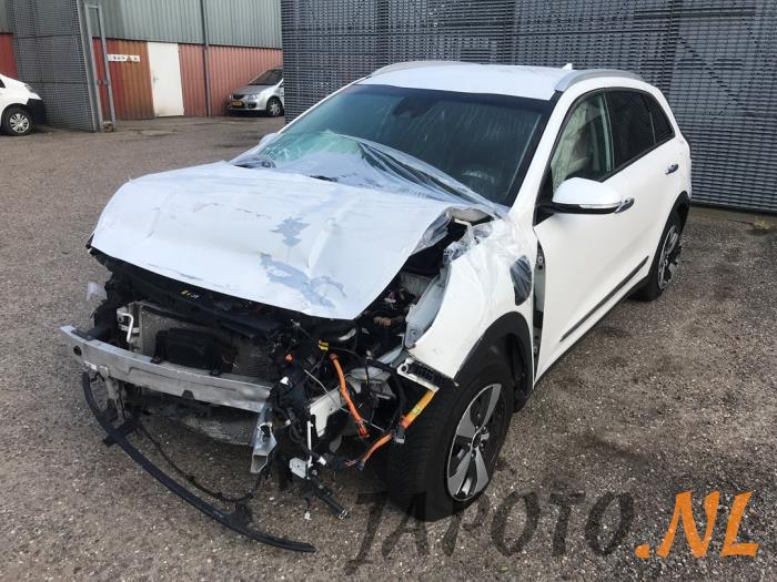 Kia Niro I 1.6 GDI PHEV Sloopvoertuig (2018, Wit)