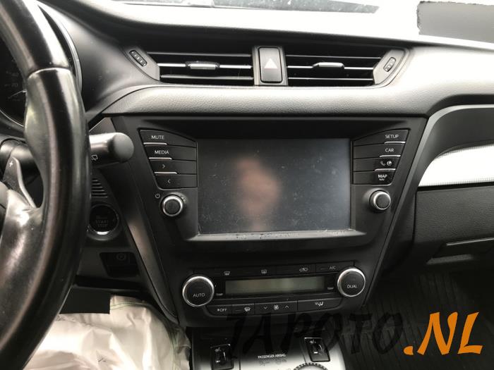 Toyota Avensis Wagon 1.8 16V VVT-i Sloopvoertuig (2018, Metallic, Blauw)