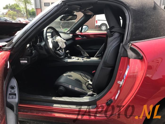 Mazda MX-5 RF 2.0 SkyActiv G-184 16V Sloopvoertuig (2018, Metallic, Rood)