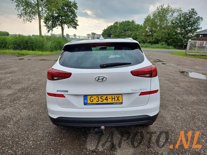 Hyundai Tucson 1.6 GDi 16V 2WD Sloopvoertuig (2019, Wit)