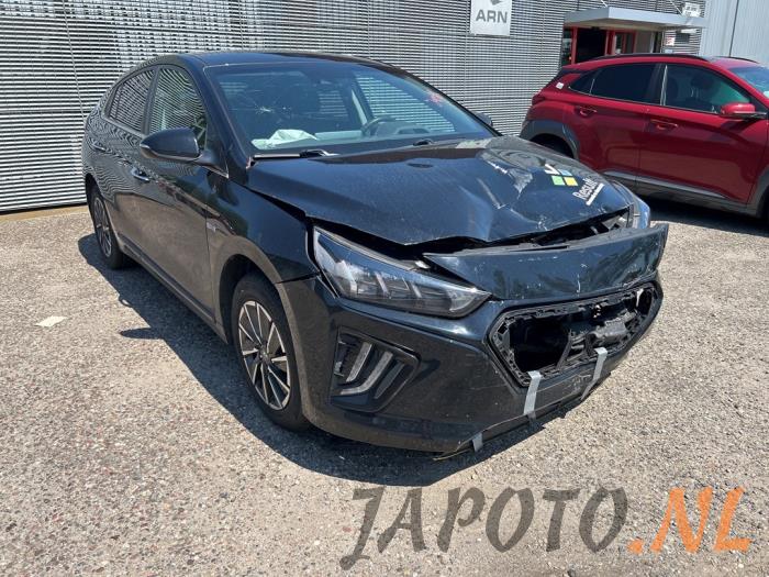 Hyundai Ioniq EV 38 kWh Sloopvoertuig (2019, Zwart)