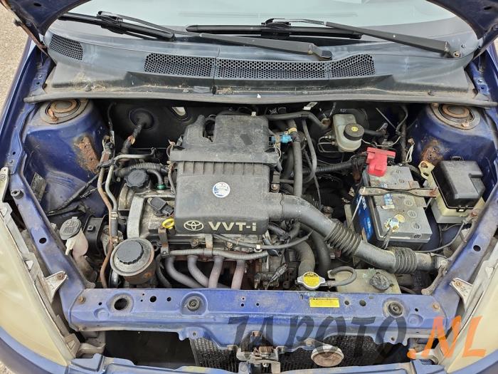 Toyota Yaris 1.0 16V VVT-i Sloopvoertuig (1999, Blauw)