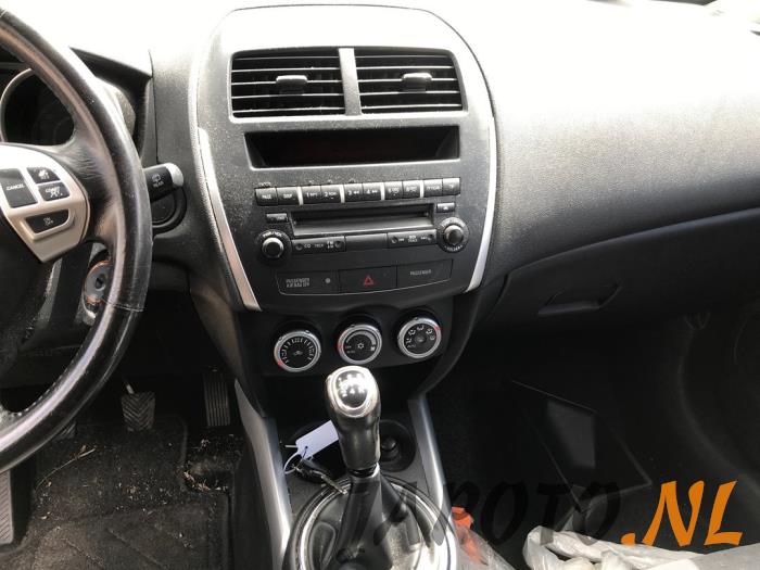 Mitsubishi ASX 1.6 MIVEC 16V Sloopvoertuig (2010, Grijs)