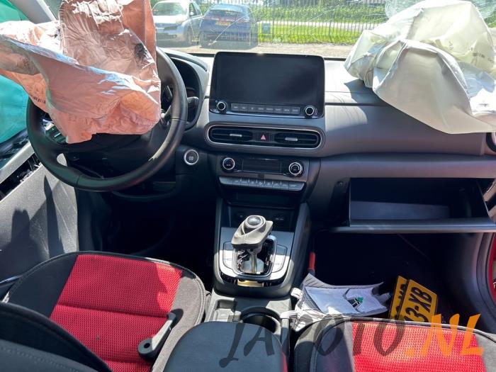 Hyundai Kona 1.6 GDi HEV 16V Sloopvoertuig (2021, Rood)