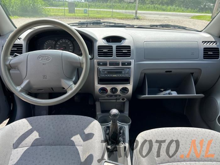 Kia Rio 1.5 16V Sloopvoertuig (2004, Groen)