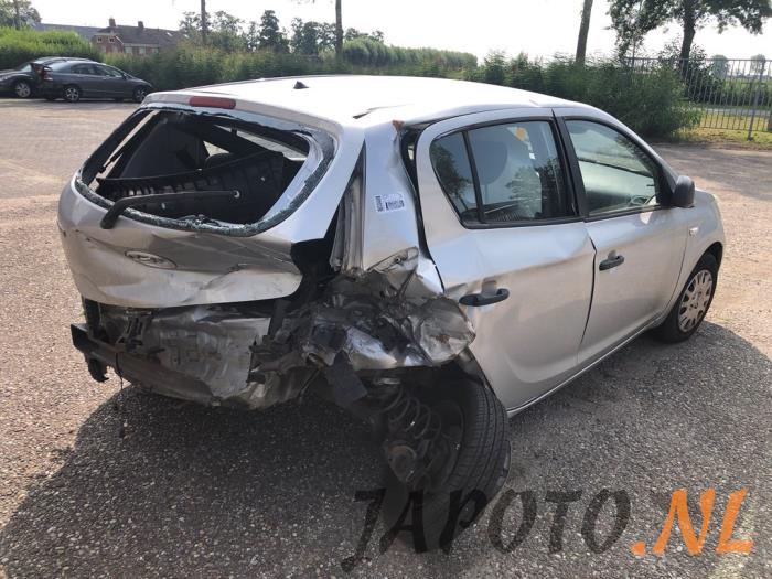 Hyundai i20 1.2i 16V Sloopvoertuig (2011, Grijs)