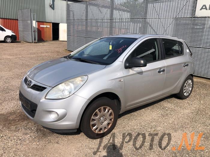 Hyundai i20 1.2i 16V Sloopvoertuig (2011, Grijs)