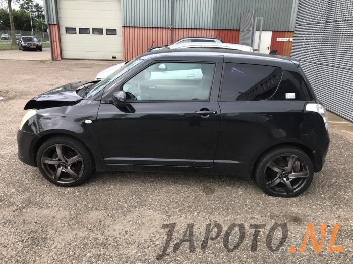 Suzuki Swift 1.5 VVT 16V Sloopvoertuig (2005, Zwart)