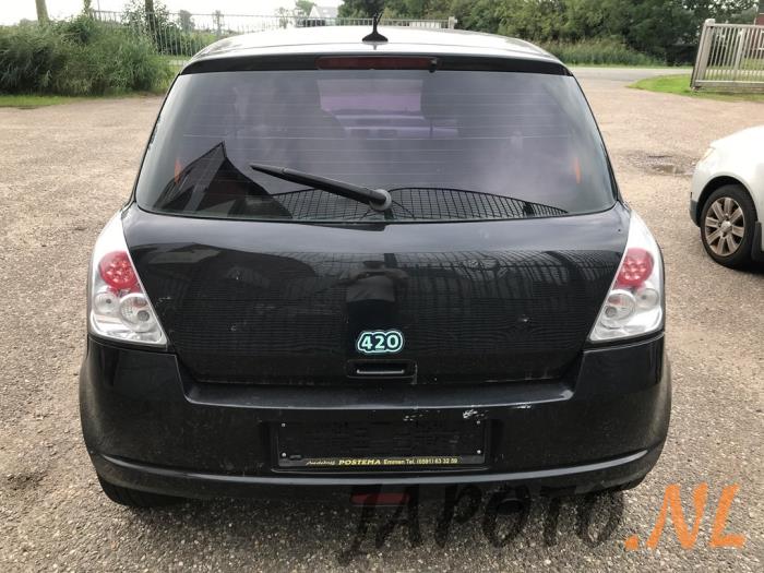 Suzuki Swift 1.5 VVT 16V Sloopvoertuig (2005, Zwart)