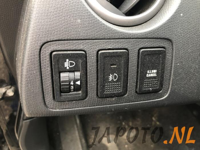 Suzuki Swift 1.5 VVT 16V Sloopvoertuig (2005, Zwart)