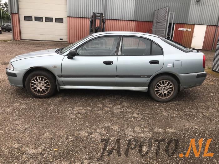 Mitsubishi Carisma 1.6i 16V Sloopvoertuig (2003, Grijs)