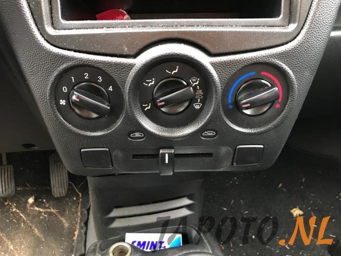 Kia Picanto 1.0 12V Sloopvoertuig (2008, Grijs)