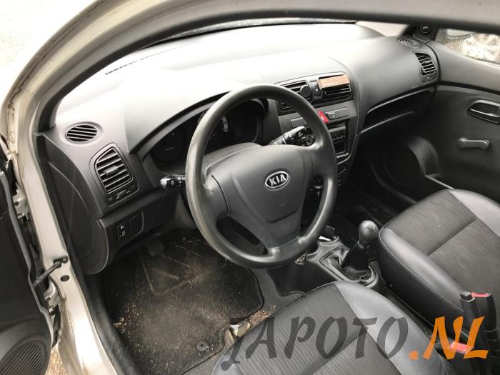 Kia Picanto 1.0 12V Sloopvoertuig (2008, Grijs)