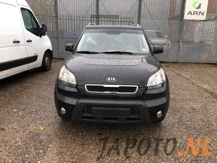 Kia Soul I 1.6 CVVT 16V Sloopvoertuig (2009, Zwart)