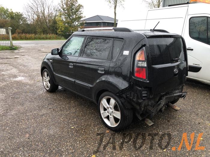 Kia Soul I 1.6 CVVT 16V Sloopvoertuig (2009, Zwart)