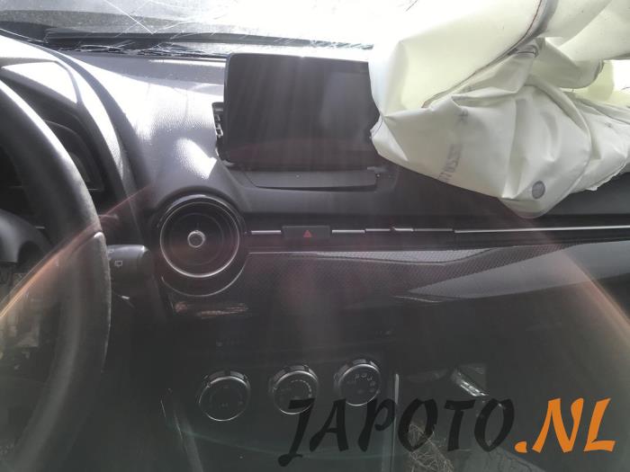 Mazda 2 1.5 SkyActiv-G 75 Sloopvoertuig (2019, Grijs)