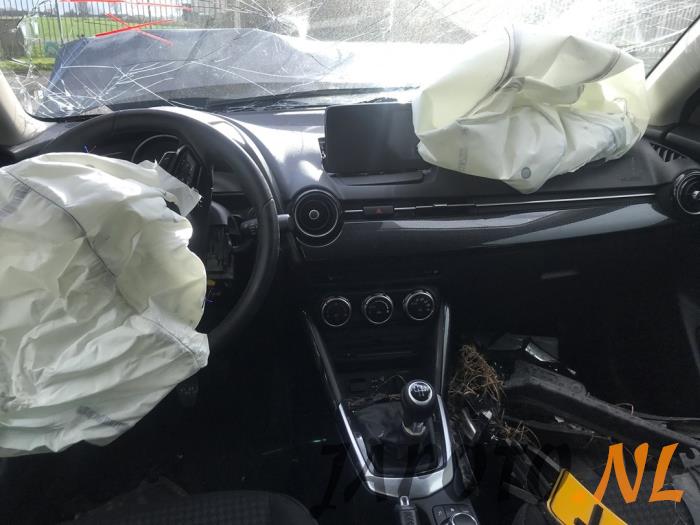 Mazda 2 1.5 SkyActiv-G 75 Sloopvoertuig (2019, Grijs)