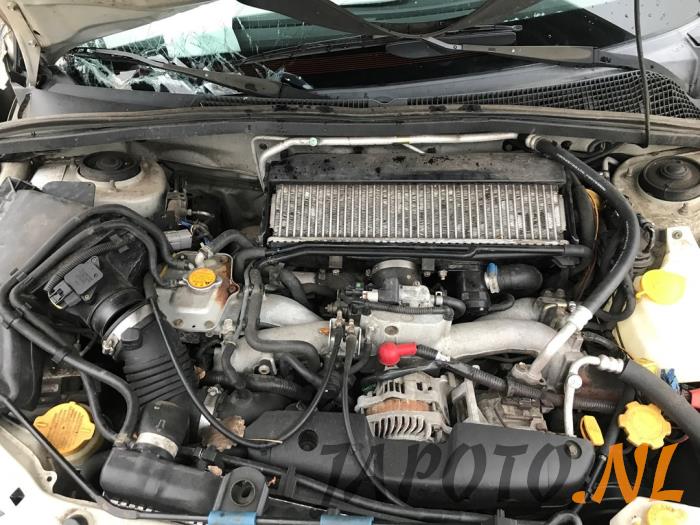 Subaru Forester 2.0 16V XT Sloopvoertuig (2005, Geel)