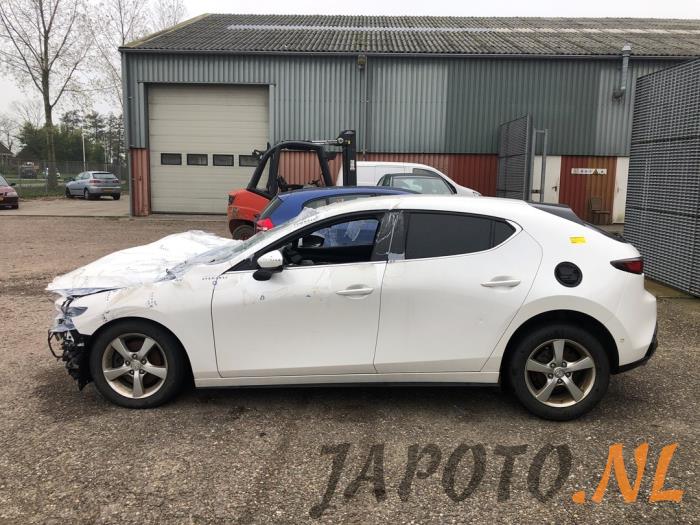 Mazda 3 Sport 2.0 SkyActiv-X M Hybrid 16V Sloopvoertuig (2020, Wit)