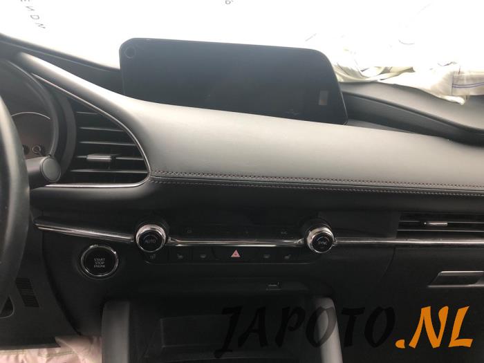 Mazda 3 Sport 2.0 SkyActiv-X M Hybrid 16V Sloopvoertuig (2020, Wit)