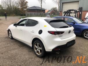 Mazda 3 Sport 2.0 SkyActiv-X M Hybrid 16V Sloopvoertuig (2020, Wit)