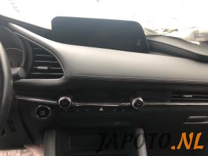Mazda 3 Sport 2.0 SkyActiv-X M Hybrid 16V Sloopvoertuig (2020, Wit)