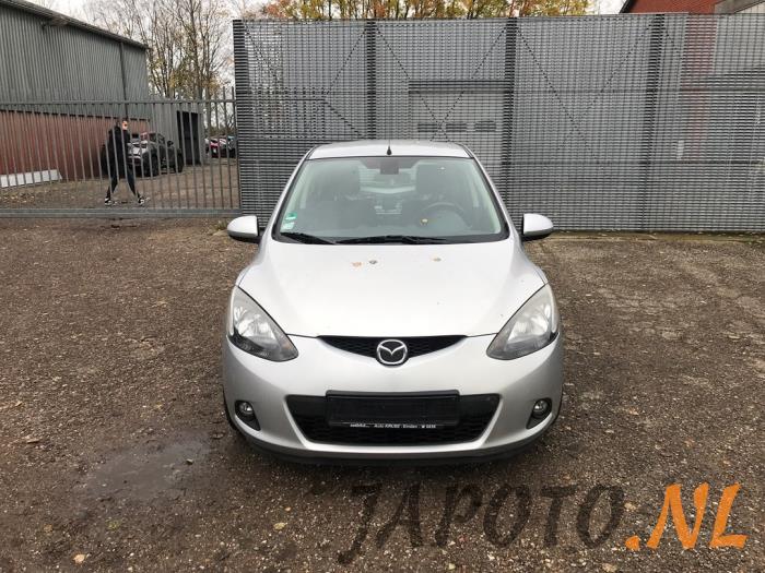 Mazda 2 1.5 16V S-VT Sloopvoertuig (2007, Metallic, Zilver)