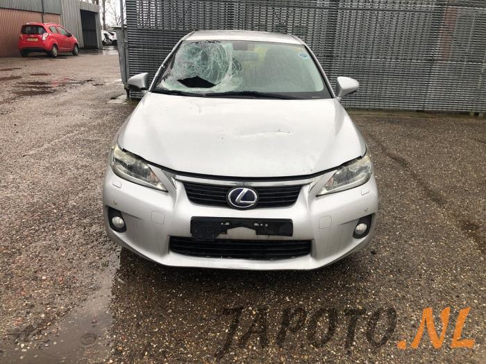 Lexus CT 200h 1.8 16V Sloopvoertuig (2011, Grijs)