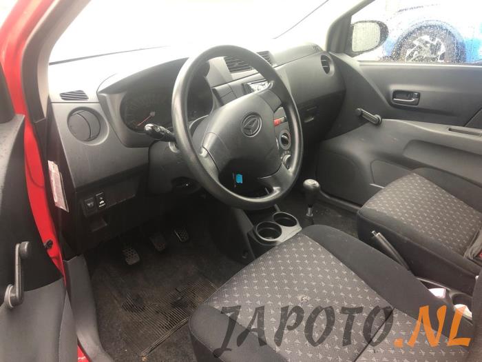 Daihatsu Cuore 1.0 12V DVVT Sloopvoertuig (2008, Rood)