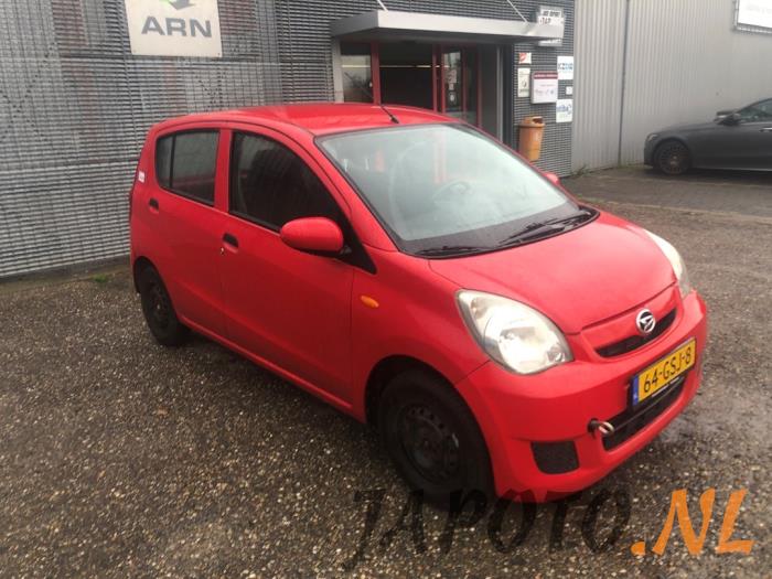 Daihatsu Cuore 1.0 12V DVVT Sloopvoertuig (2008, Rood)
