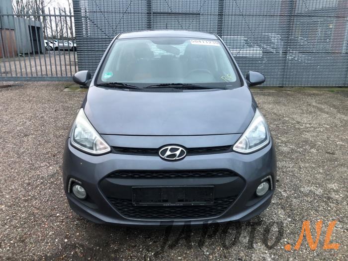 Hyundai i10 1.0 Bi-Fuel Sloopvoertuig (2016, Grijs)
