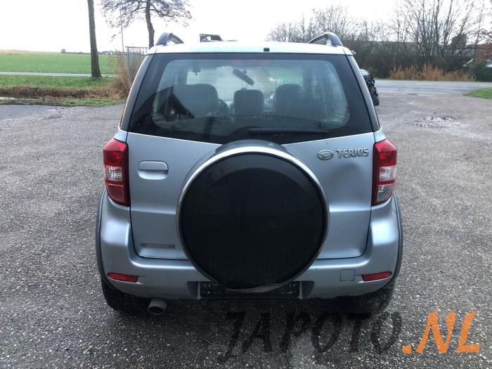 Daihatsu Terios 1.5 16V DVVT 4x4 Euro 4 Sloopvoertuig (2007, Grijs)