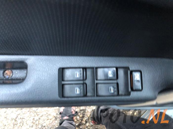 Daihatsu Terios 1.5 16V DVVT 4x4 Euro 4 Sloopvoertuig (2007, Grijs)