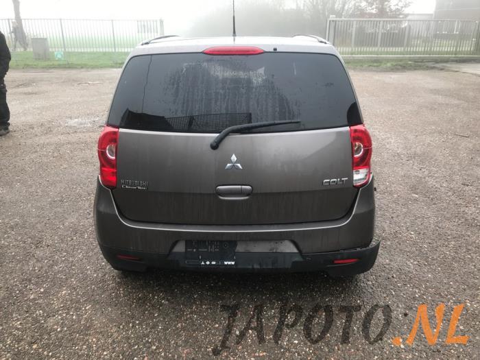 Mitsubishi Colt 1.3 16V Sloopvoertuig (2012, Bruin)