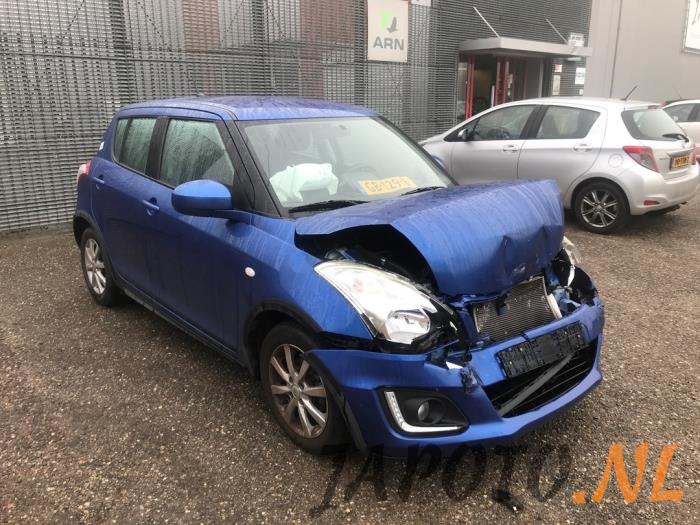 Suzuki Swift 1.2 16_ Sloopvoertuig (2015, Blauw)
