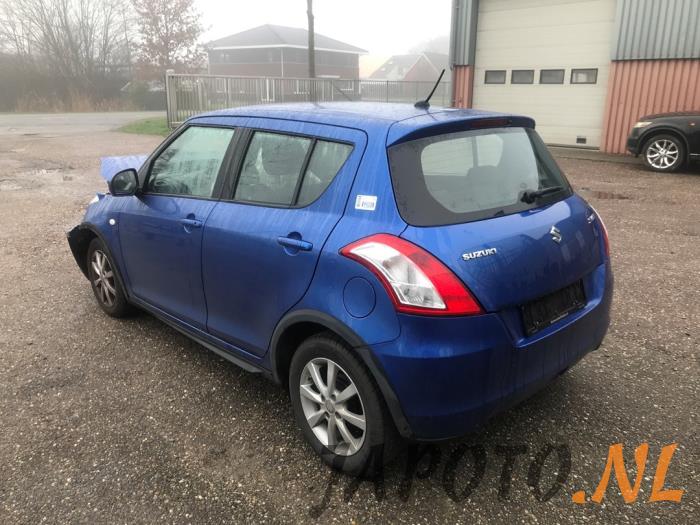 Suzuki Swift 1.2 16_ Sloopvoertuig (2015, Blauw)