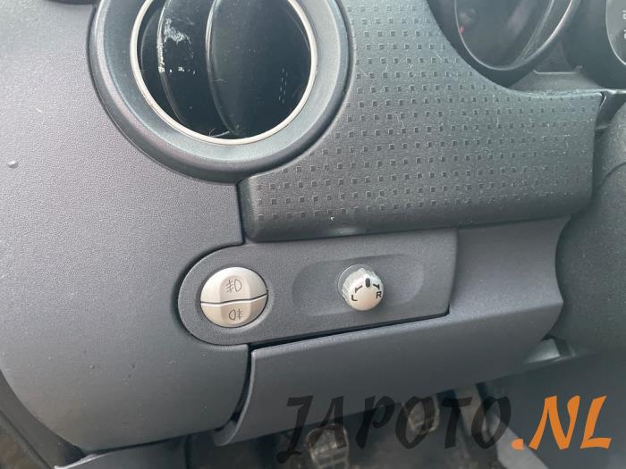 Mitsubishi Colt CZC 1.5 16V Sloopvoertuig (2009, Zwart)