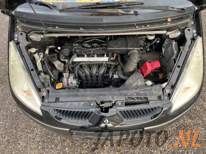 Mitsubishi Colt CZC 1.5 16V Sloopvoertuig (2009, Zwart)