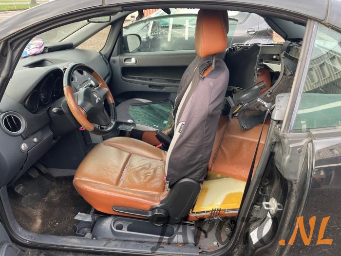 Mitsubishi Colt CZC 1.5 16V Sloopvoertuig (2009, Zwart)