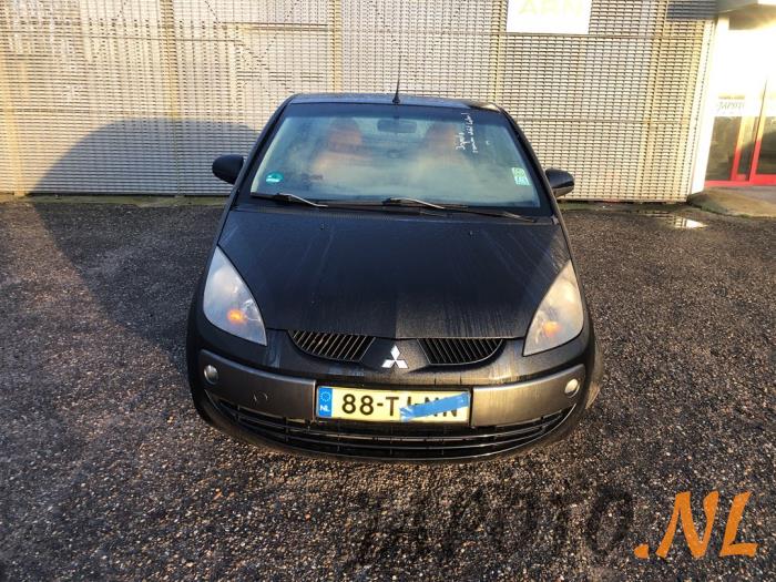 Mitsubishi Colt CZC 1.5 16V Sloopvoertuig (2006, Zwart)