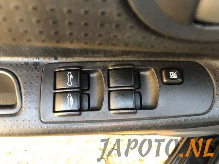 Mitsubishi Colt CZC 1.5 16V Sloopvoertuig (2006, Zwart)