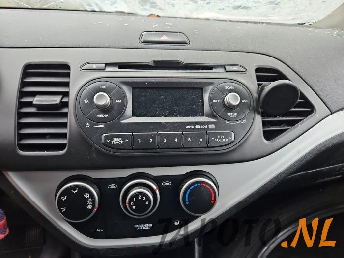 Kia Picanto 1.0 12V Sloopvoertuig (2012, Wit)