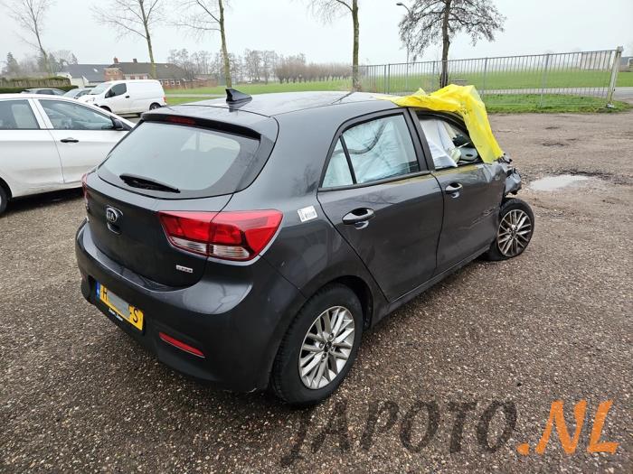 Kia Rio IV 1.0i T-GDi 100 12V Sloopvoertuig (2020, Grijs)