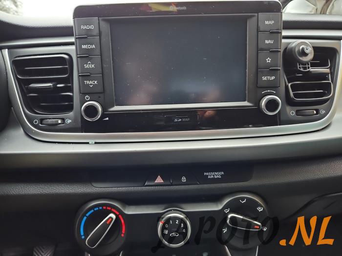 Kia Rio IV 1.0i T-GDi 100 12V Sloopvoertuig (2020, Grijs)