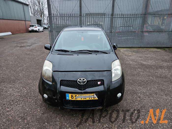 Toyota Yaris II 1.8 16V VVT-i TS Sloopvoertuig (2007, Zwart)