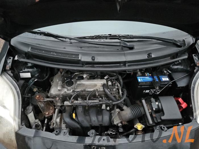 Toyota Yaris II 1.8 16V VVT-i TS Sloopvoertuig (2007, Zwart)