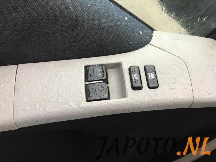 Toyota Yaris II 1.4 D-4D Sloopvoertuig (2007, Blauw)